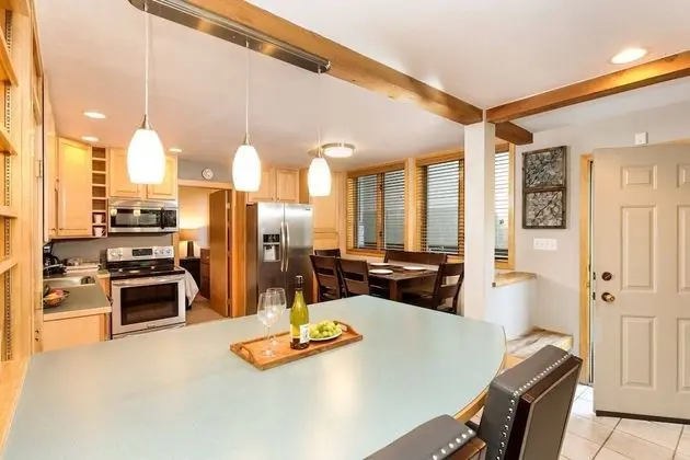 Tamarack Townhomes by iTrip Vacations Aspen Snowmass - Mutfak
