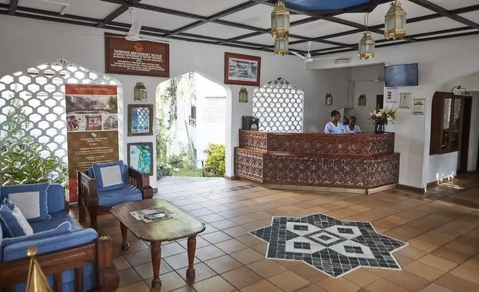 Tamarind Village Apartments - Lobi