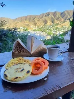 TAMARINDO BEACH HOSTEL - Yerinde Yemek