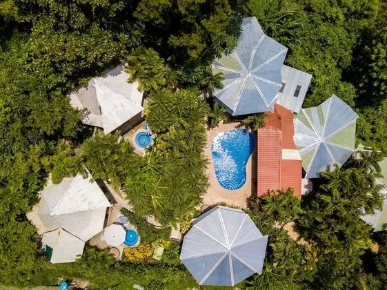 Hotel Tamarindo Village