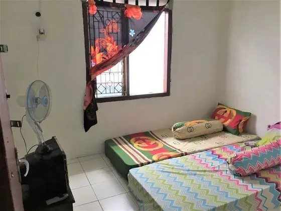 Tambak Bayan Guesthouse