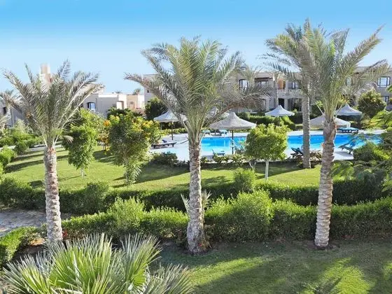 Tamra Beach Resort