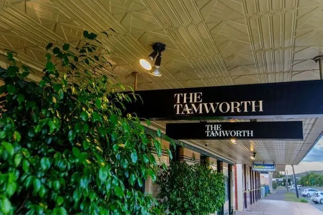 The Tamworth Hotel - Dış Mekan