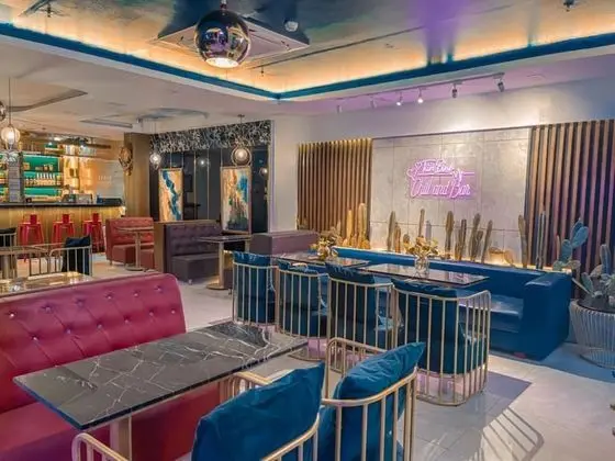 Tan Binh Hotel - İç Mekan