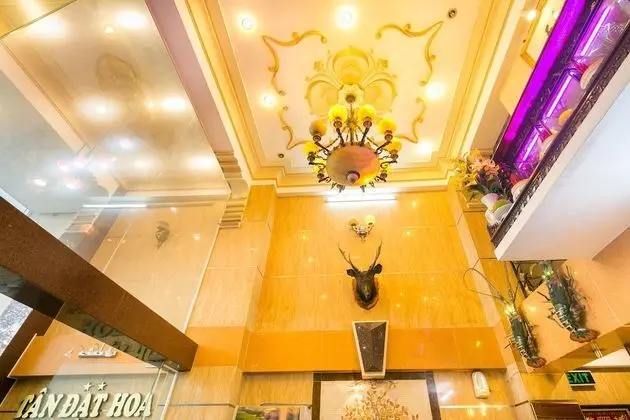 Tan Dat Hoa Hotel - Lobi