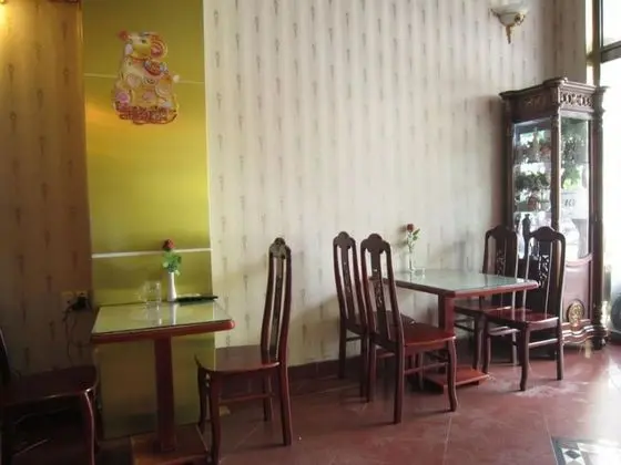 Tan Hoang Long Hotel District 5 - Yerinde Yemek