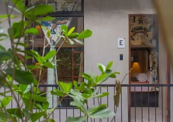 TAN Hostel x Cafe - Adults Only