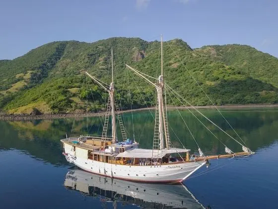 Tanaka Liveaboard