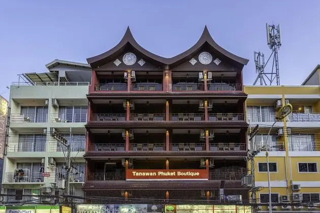 Tanawan Phuket Hotel