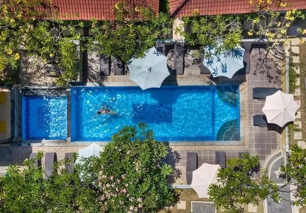 The Tanis Beach Resort Nusa Lembongan - Havuz