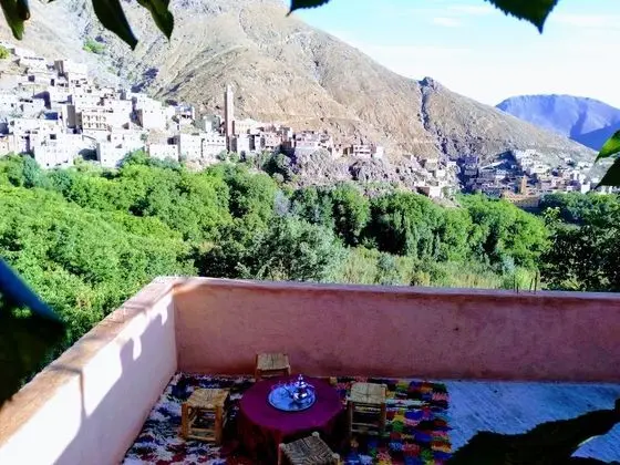 Tanssi House