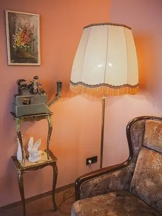 Tante ALMA's Mülheimer Hotel - Lobi