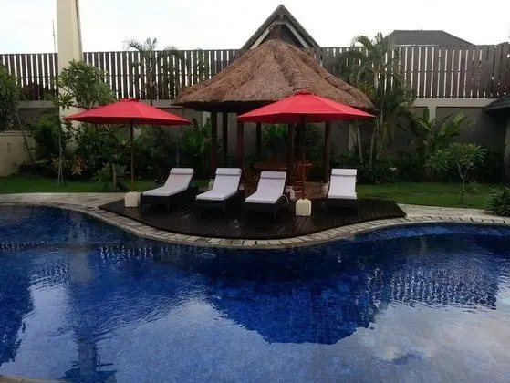 Villa Tantri - Havuz