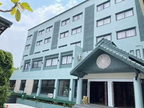 Tapae Place Hotel Chiangmai - Dış Mekan