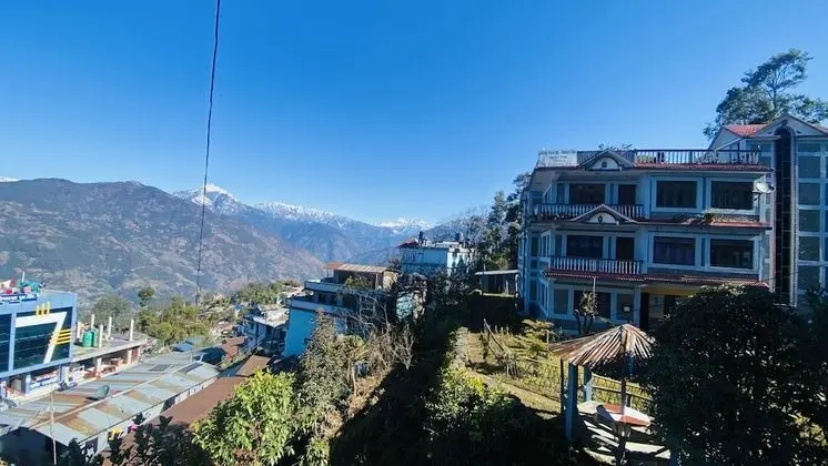 Taplejung Hotel Pathivara