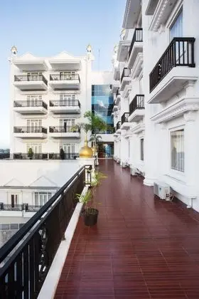Tara Hotel