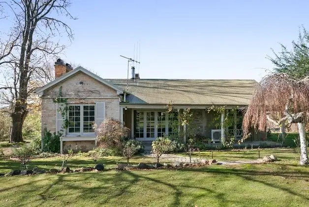 Taradale House Estate - 1