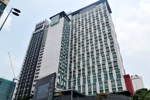 TARAGON RESIDENCES