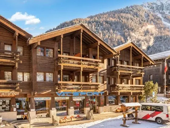 Tarcianne A Apt 2 Grimentz