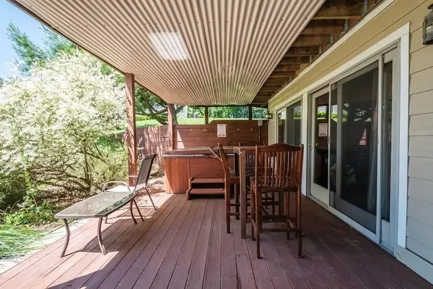 Tarenga House - Havuz