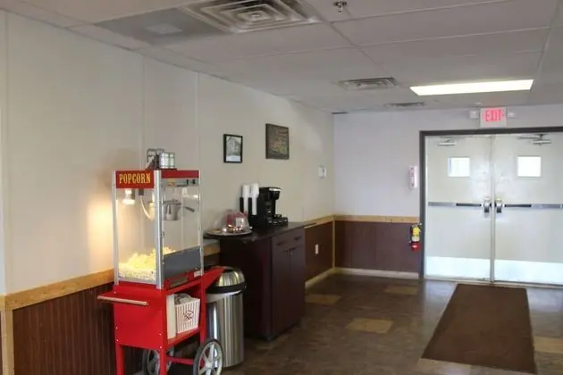 Target Hospitality - Carlsbad Lodge - Lobi