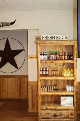 Target Hospitality-Orla North Lodge - Yerinde Yemek