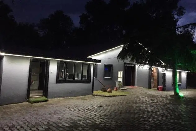 Tarlam Butik Otel - Gece Görünümü
