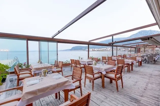 Tasada Otel