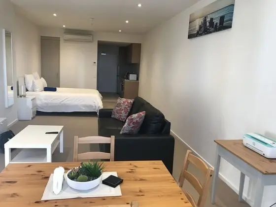 Tasha's Apartments on Morphett