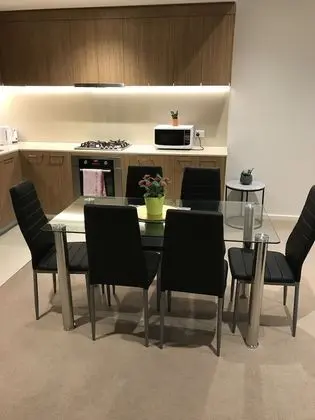 Tasha's Apartments on Morphett - Yerinde Yemek