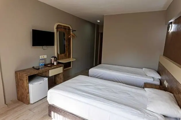 Taşkın Hotel