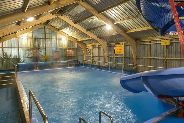 Tasman Holiday Parks - Christchurch - Havuz