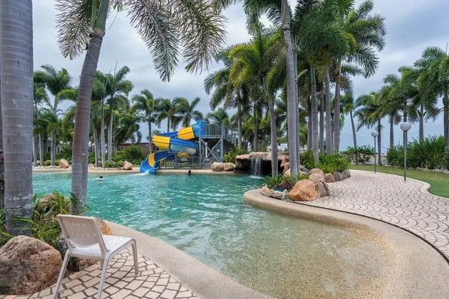 Tasman Holiday Parks - Rollingstone - Havuz
