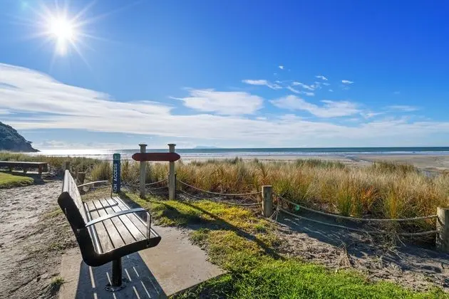 Tasman Holiday Parks – Waihi Beach - Plaj