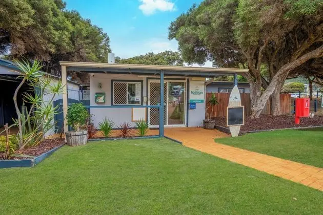 Tasman Holiday Parks - Yallingup Beach - Lobi