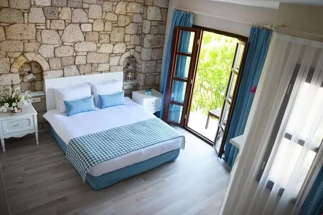 TasQuartas Otel Alaçatı