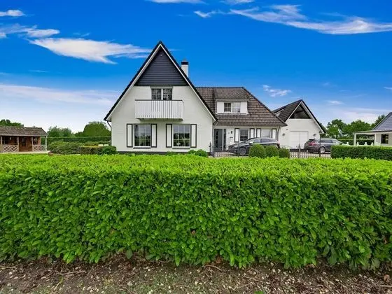 Tasteful Villa in Didam With Garden