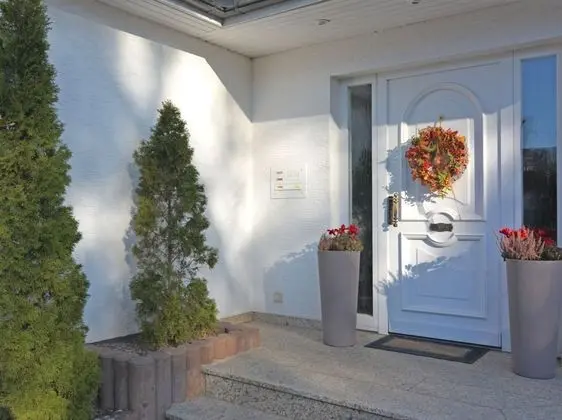 Tasteful Ground Floor Apartment with Terrace & Garden near Brilon - Lobi