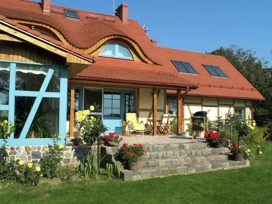 Tasteful Villa on the Polish Coast in Beautiful Nature, Lovely Garden, Sauna - Dış Mekan