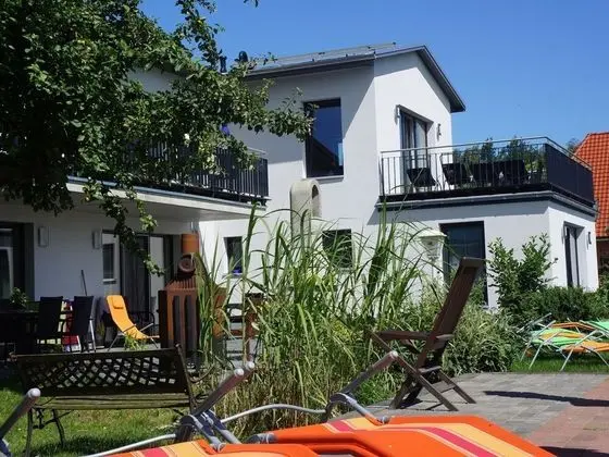 Tastefully Furnished Sea View Villa in Malchow - Dış Mekan