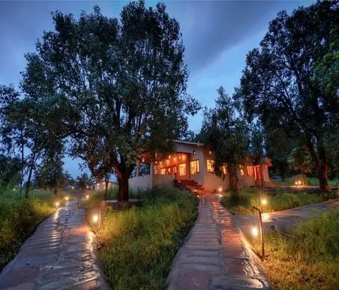 Tathastu Kanha - The Serenity Retreat - Dış Mekan