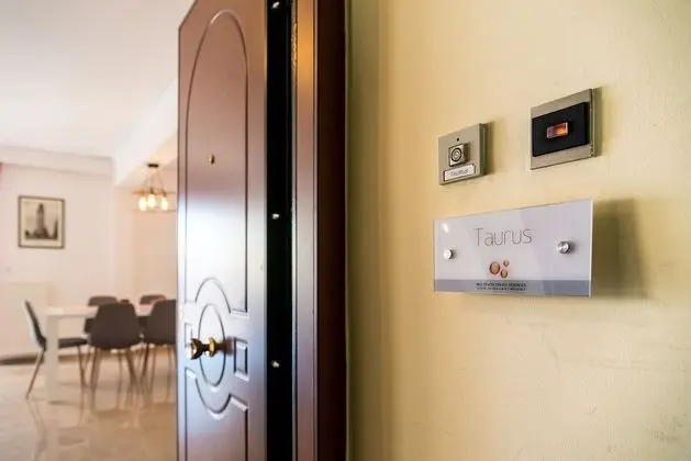 Taurus - Deluxe Apartment with Sea View - Lobi