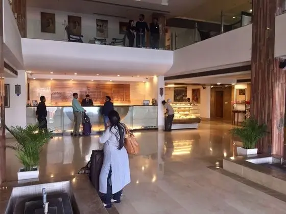Taurus Sarovar Portico - Lobi
