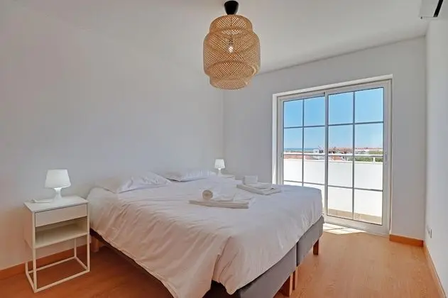 Tavira Formosa BAY II by Homing