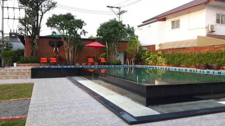 TAWAN ANDA GARDEN HOTEL - Havuz