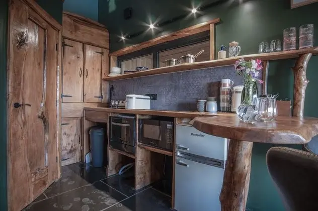 Tawny Lodge - 1 Bedroom - Blossom Farm - Mutfak