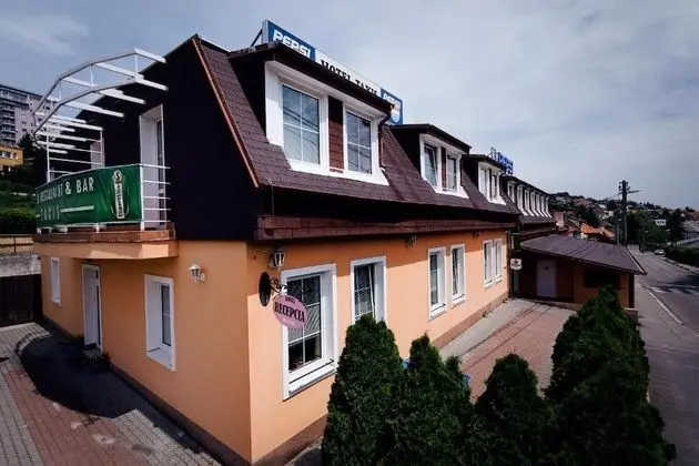 Hotel Taxis Bratislava - Dış Mekan