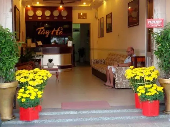 Tay Ho Hotel