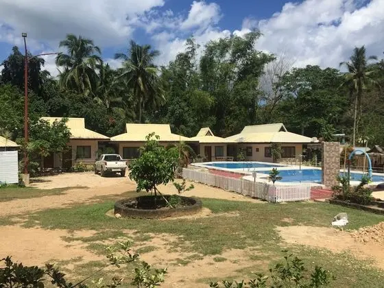 Tay LeLong's Pension House