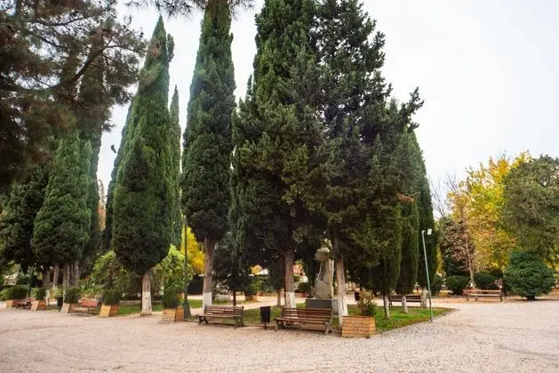 Tbilisi Park Hotel - Dış Mekan